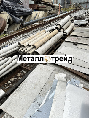 Труба нержавеющая бесшовная 10Х17Н13М2Т 28x3 мм 6010
