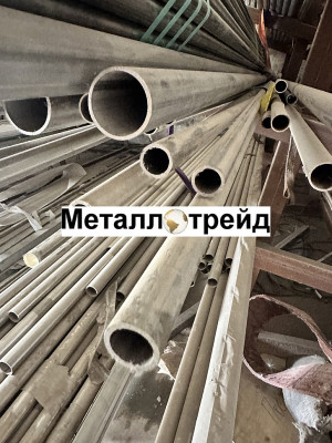 Труба нержавеющая бесшовная 10Х17Н13М2Т 32x3 мм