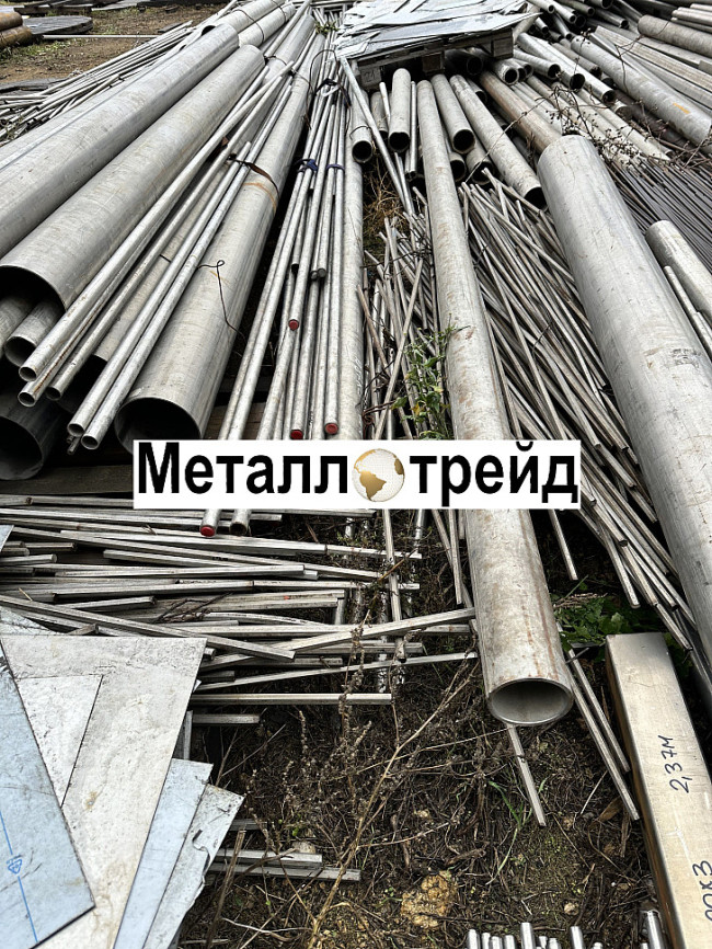 Труба нержавеющая бесшовная 12Х18Н10Т 133x10 мм 6010 Труба нержавеющая бесшовная 12Х18Н10Т 133x10 мм 6010